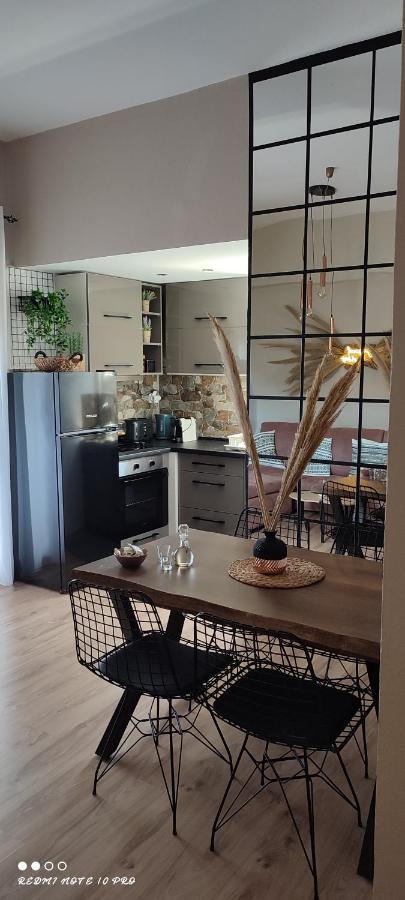 Natural Green Apartment Дамнони Екстериор снимка