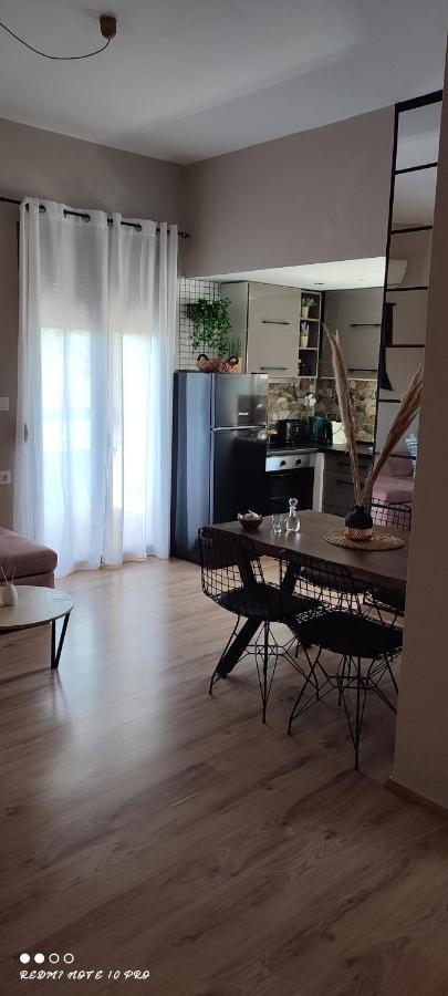 Natural Green Apartment Дамнони Екстериор снимка