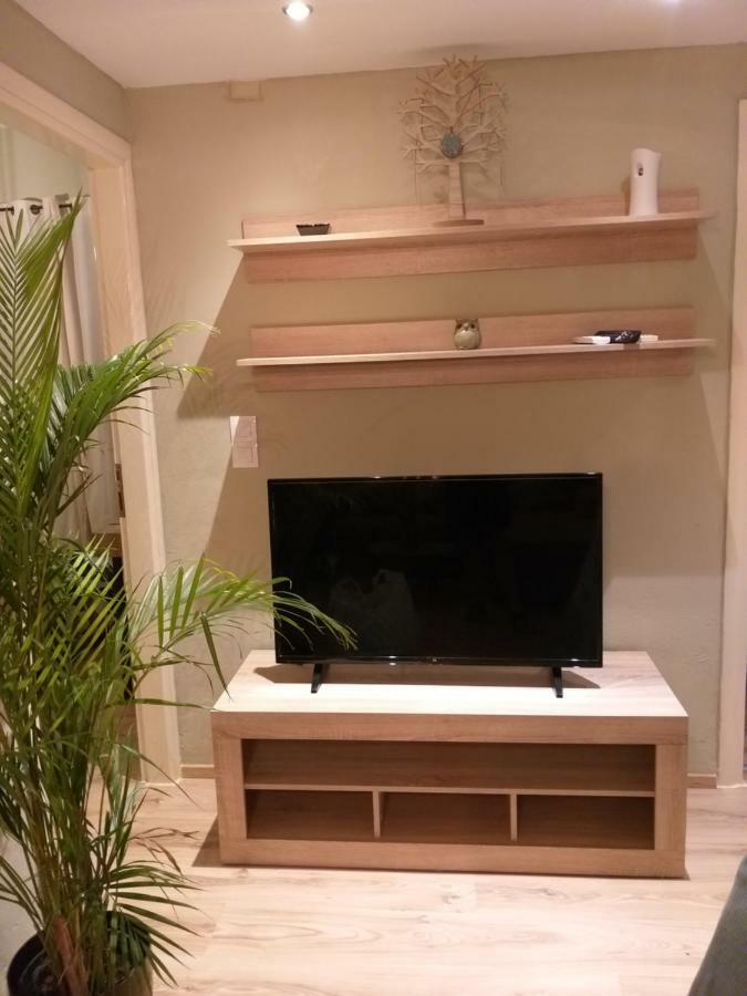 Natural Green Apartment Дамнони Екстериор снимка